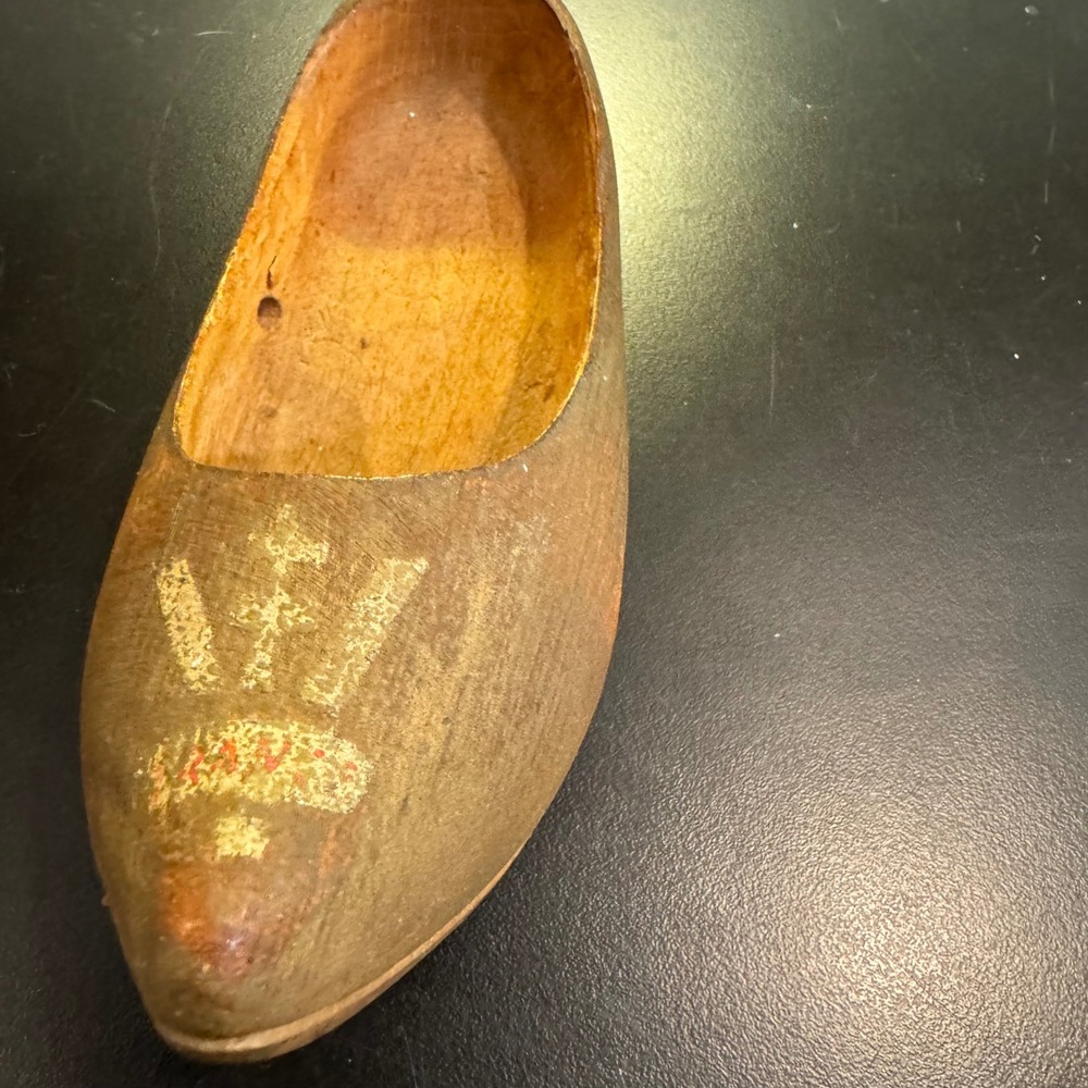 Vintage Wooden Clog Shoe Decor Small Brown Hand Carved Crown Folk Art - Picture 2 of 7